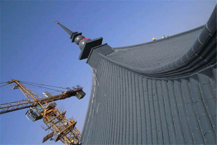 金屬仿古瓦幾乎適用于所有古建筑以及仿古建筑屋頂和建筑風(fēng)格，仿古改造等